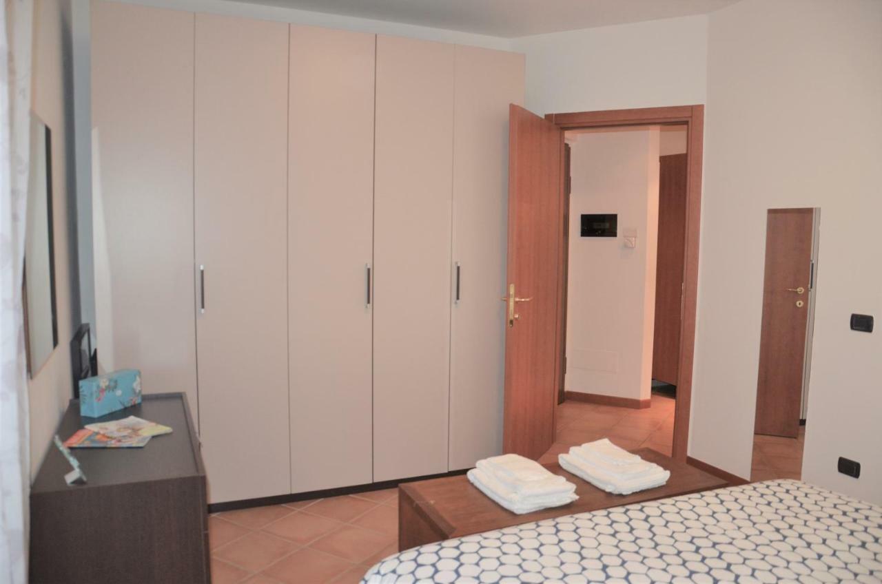 Casa Al Lago Оменья Екстер'єр фото